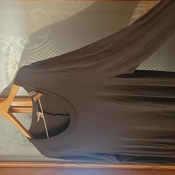 Long olive green tee shirt - Picture 5 of 6